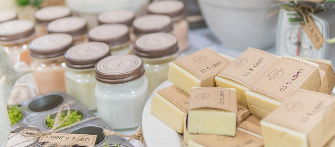 soaps-2958985_1280